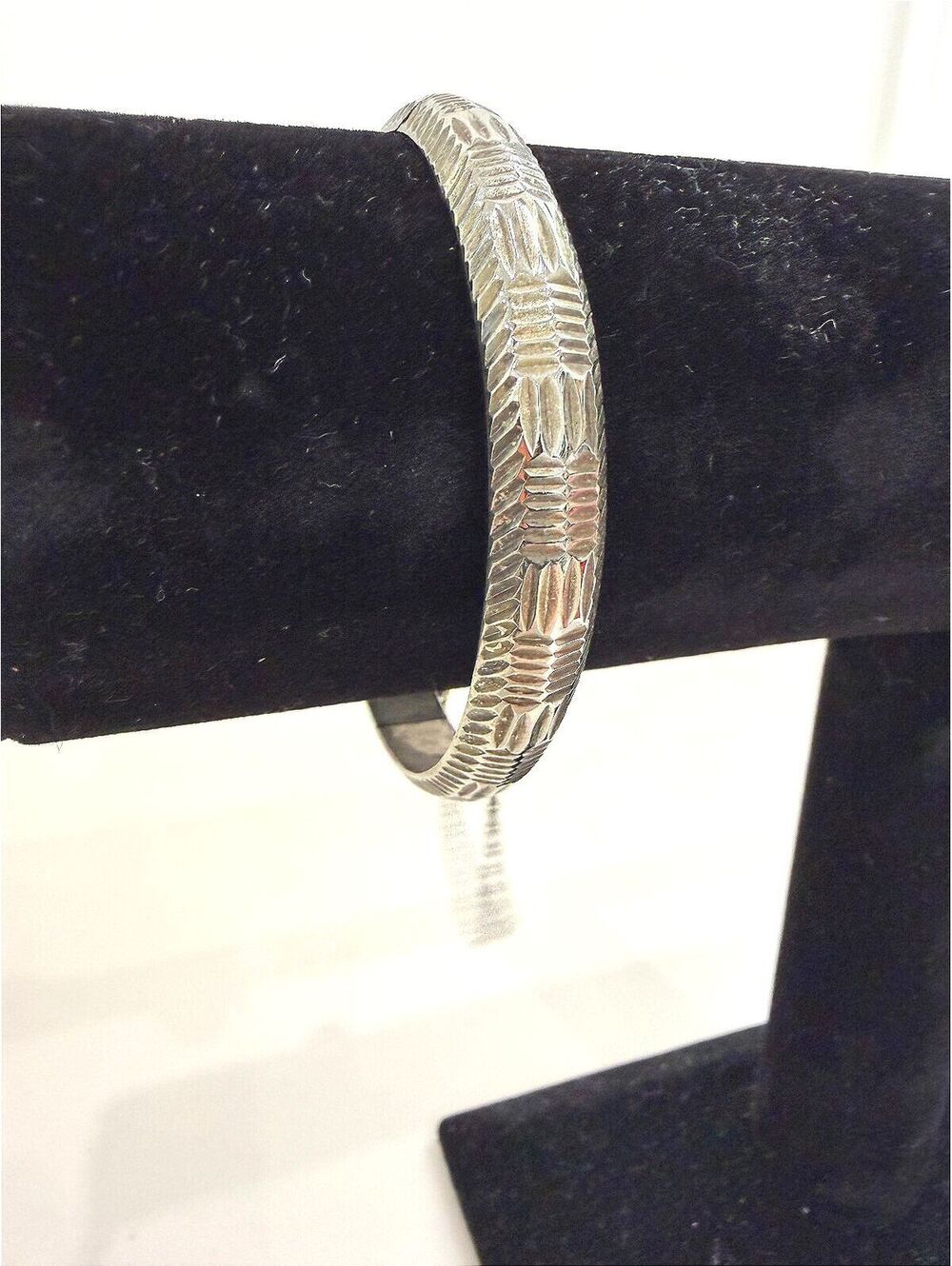 Vintage Silver Textured Bangle Bracelet with Safety Chain